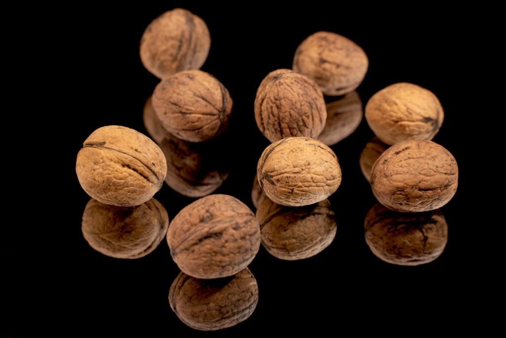 *Walnut Benefits in Hindi
